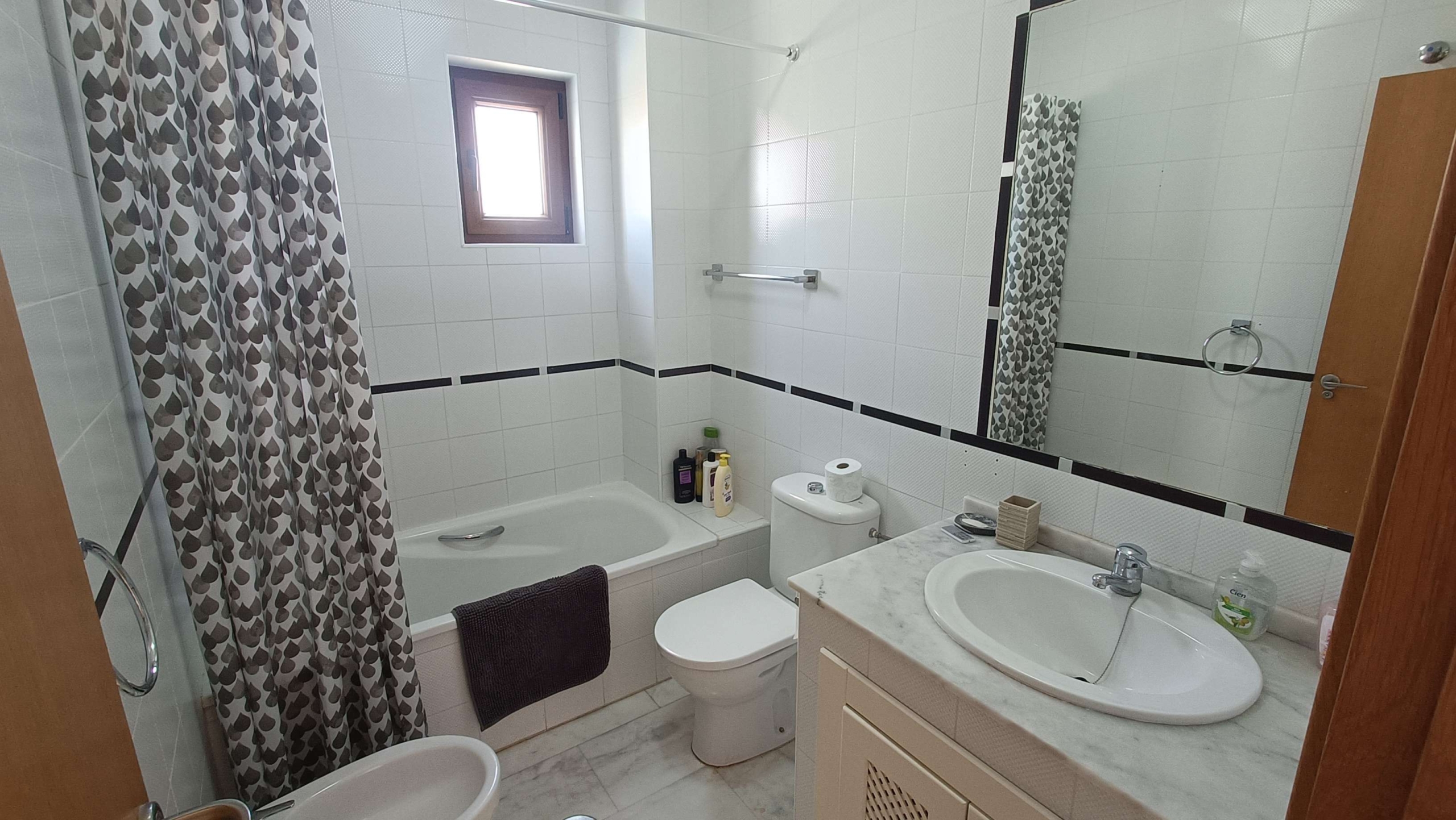 Apartment for Sale in Algorfa, Alicante