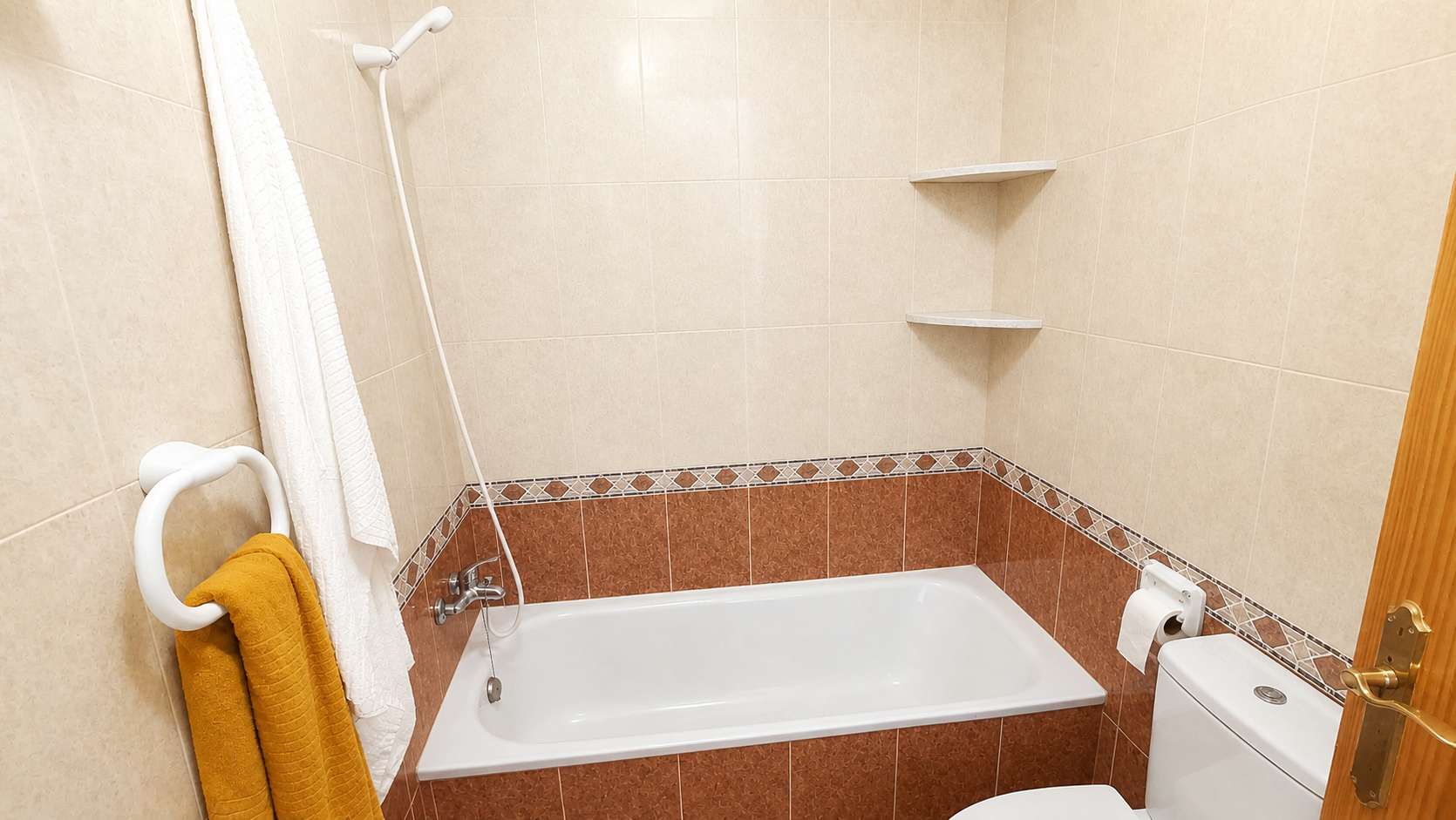 Apartment for Sale in Algorfa, Alicante
