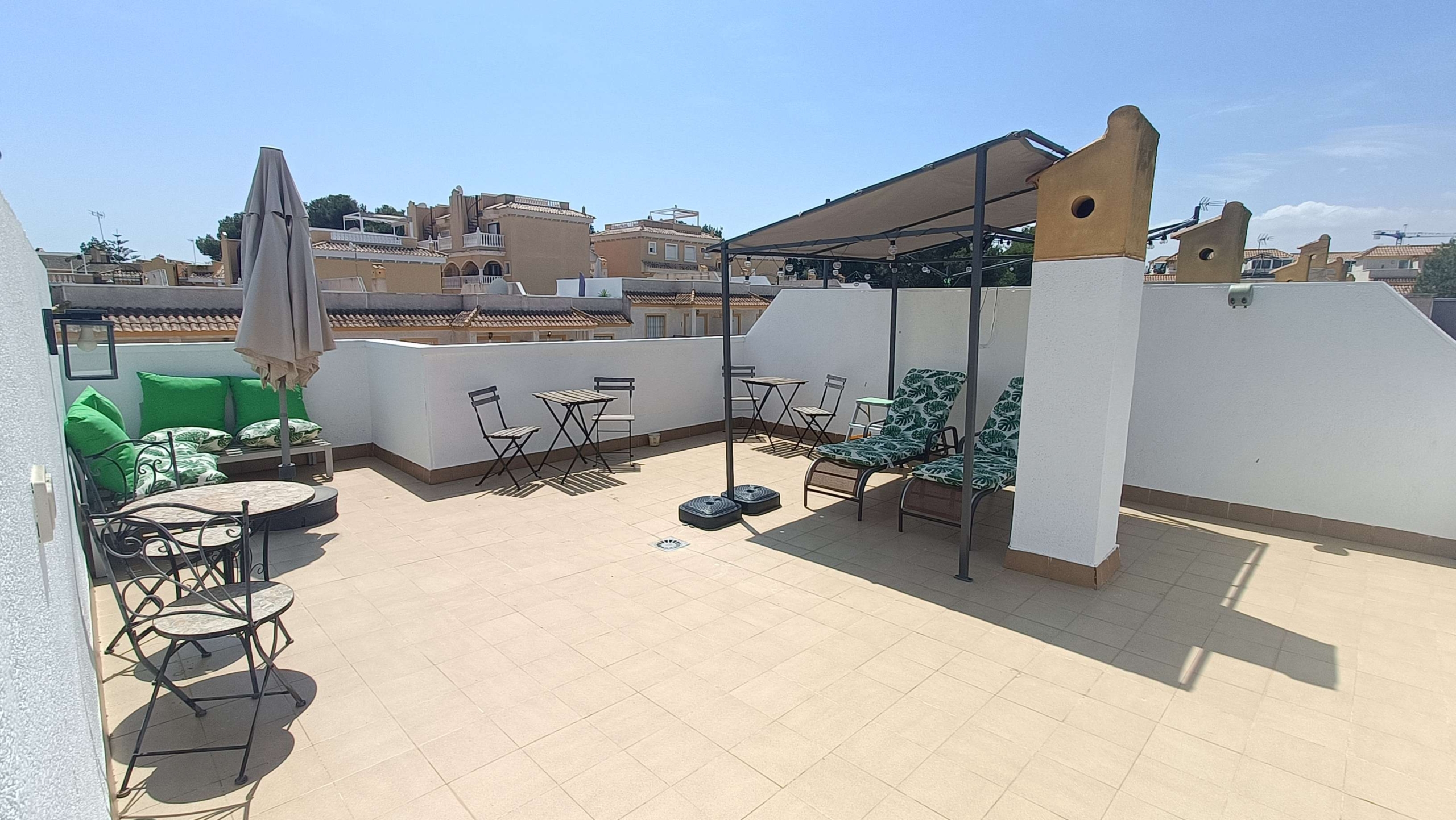 Apartment for Sale in Algorfa, Alicante