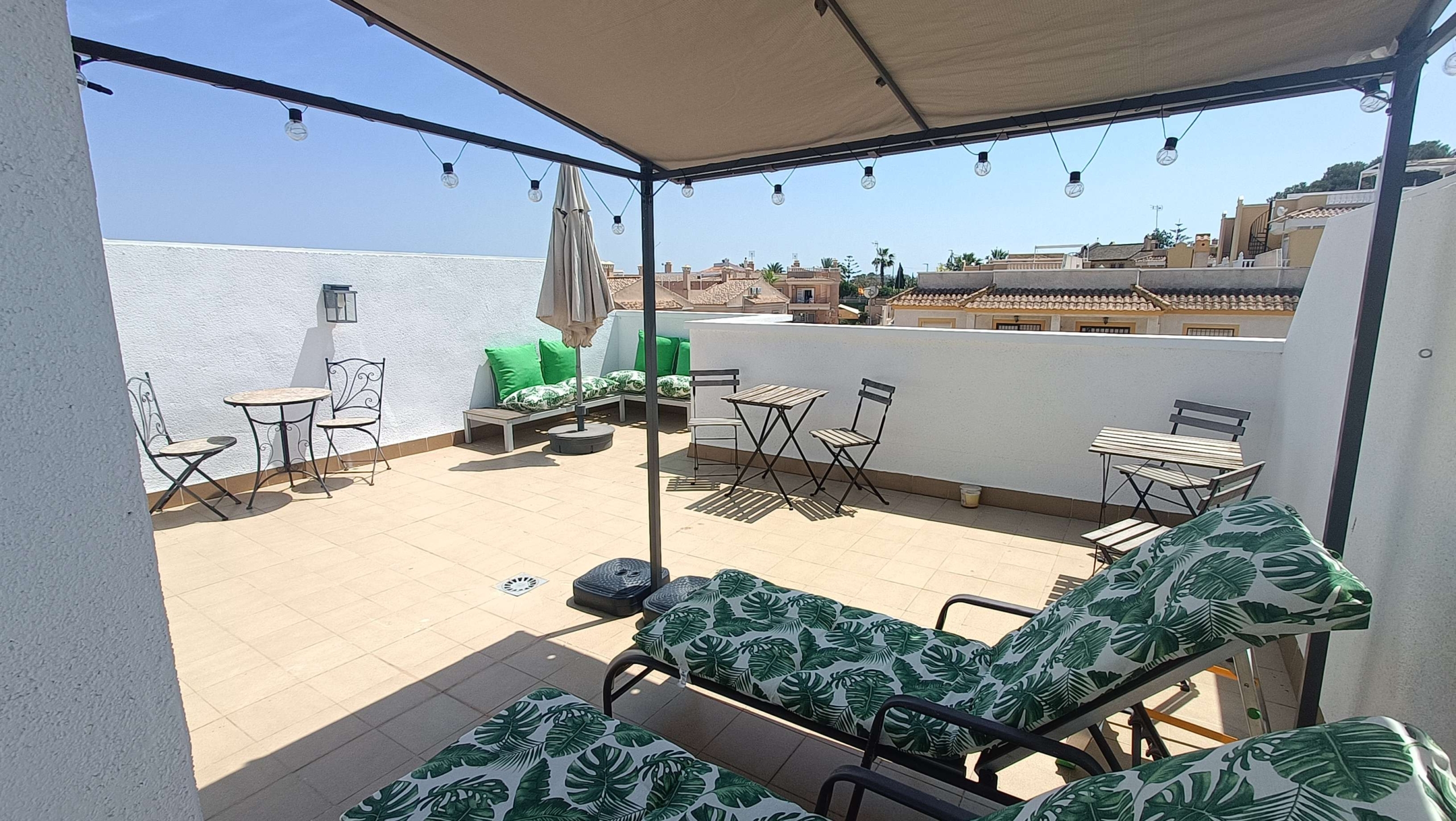 Apartment for Sale in Algorfa, Alicante