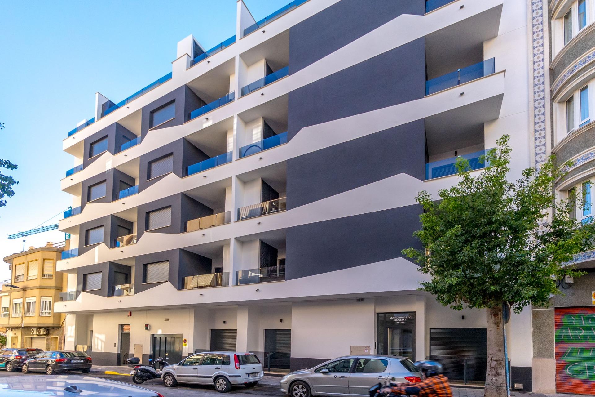 14-1 Bungalow for Sale in Orihuela Costa, Alicante