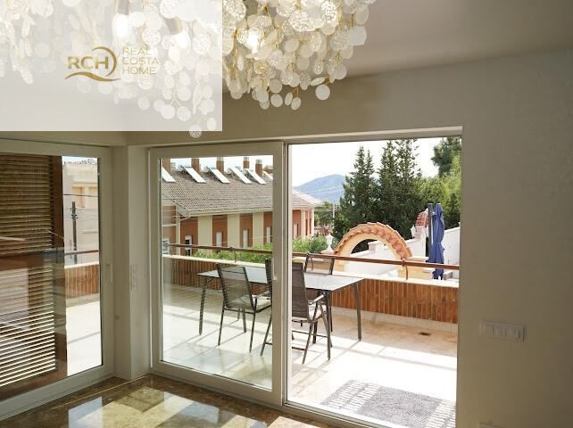Villa for Sale in la Nucia, Alicante