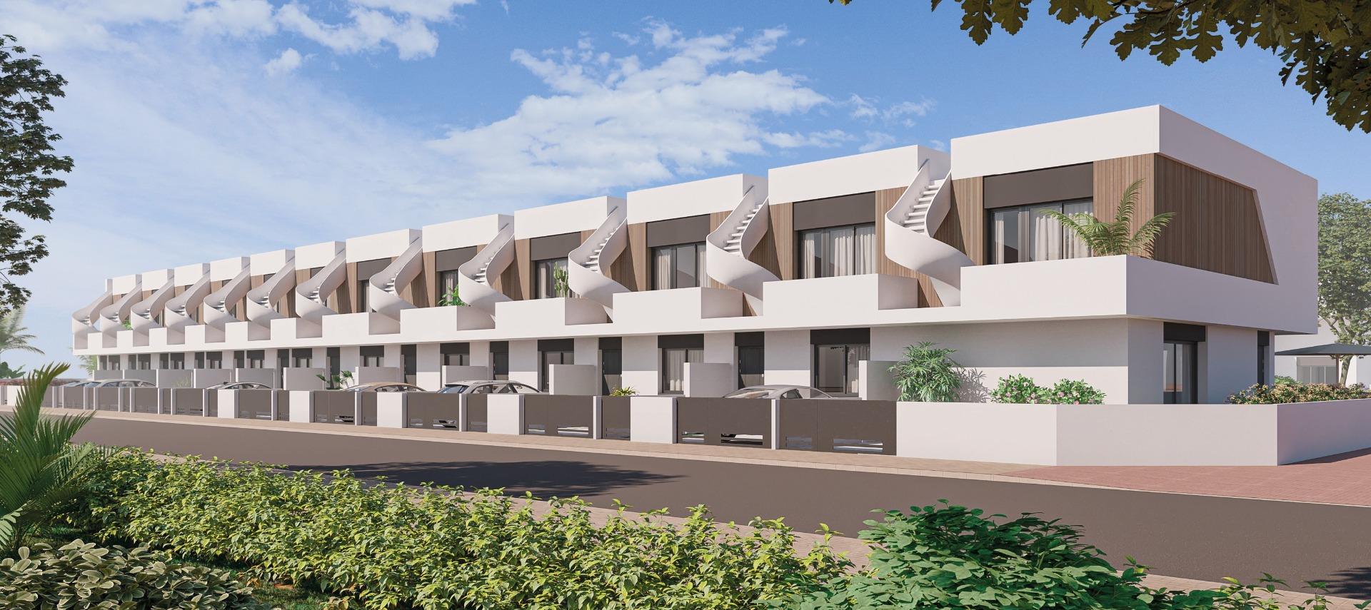 15-1 Exclusive New Build Villas with Private Pool Near the Beach in Los Alcazares
