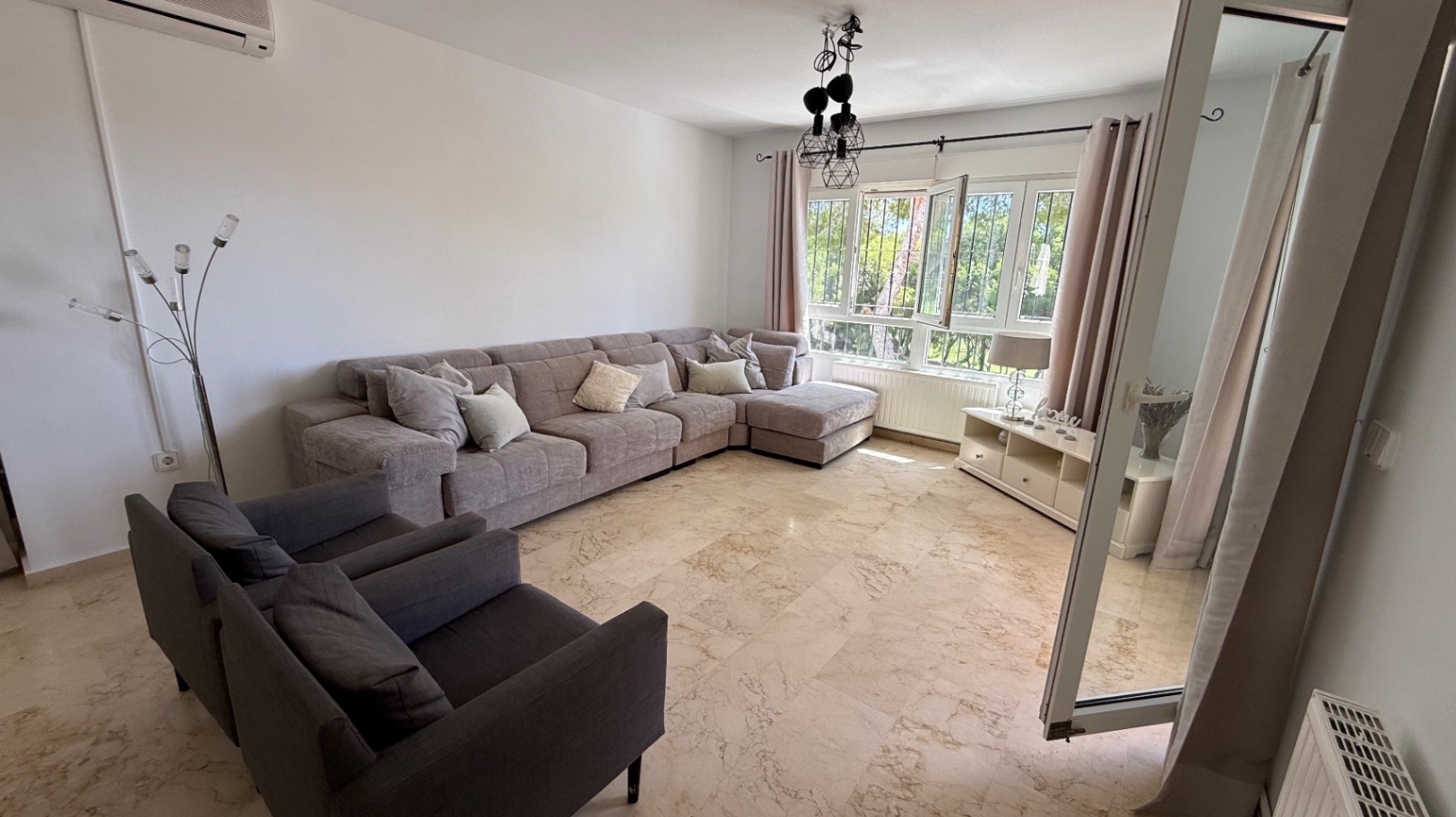 Villa for Sale in Orihuela, Alicante
