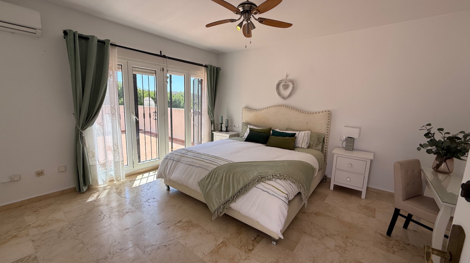 Villa for Sale in Orihuela, Alicante