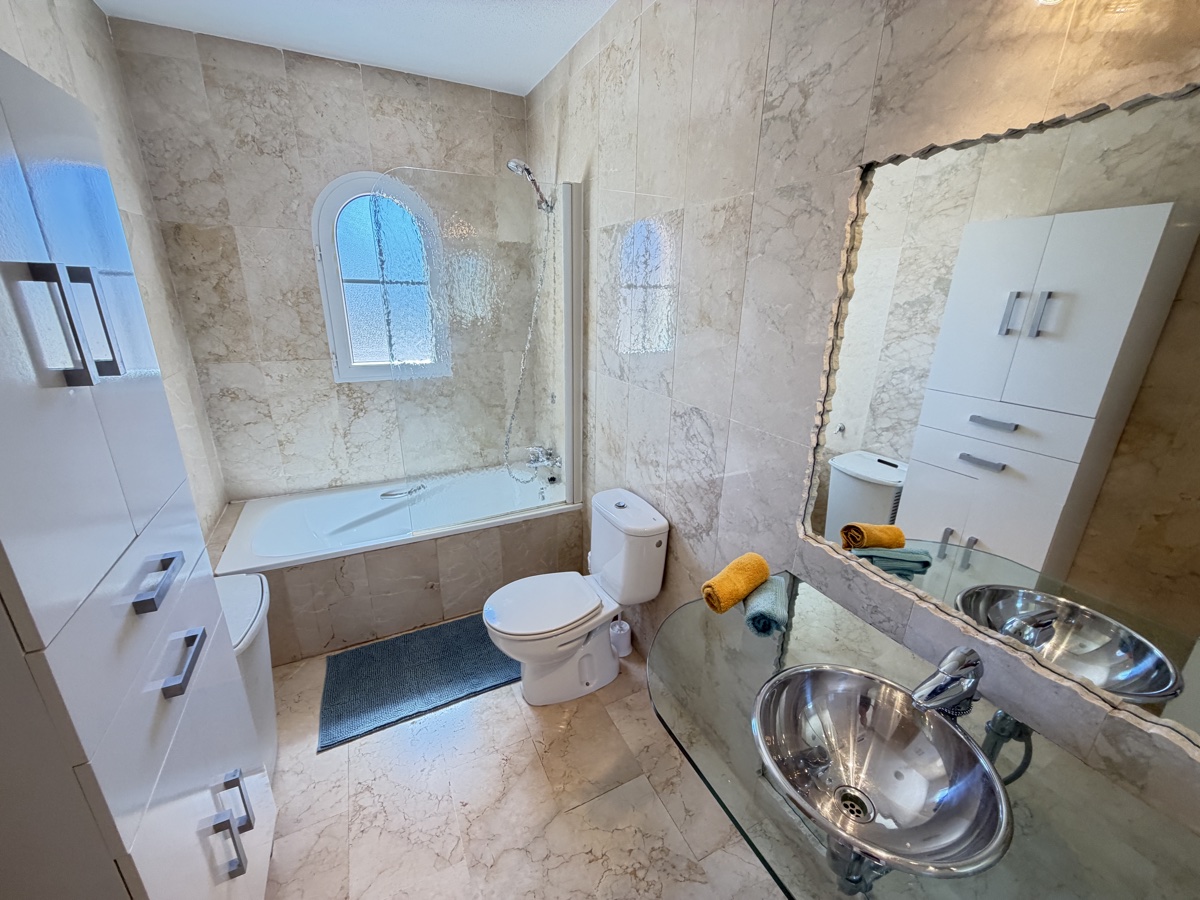 Villa for Sale in Las Ramblas Golf, Alicante