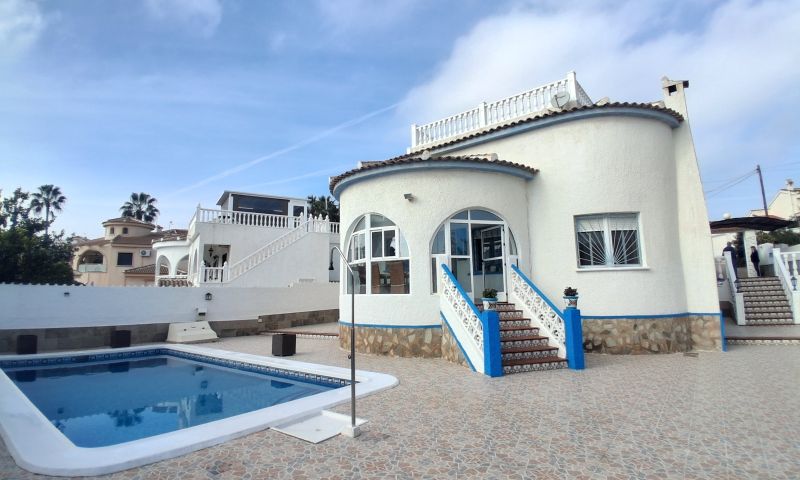 Villa for Sale in Rojales, Alicante