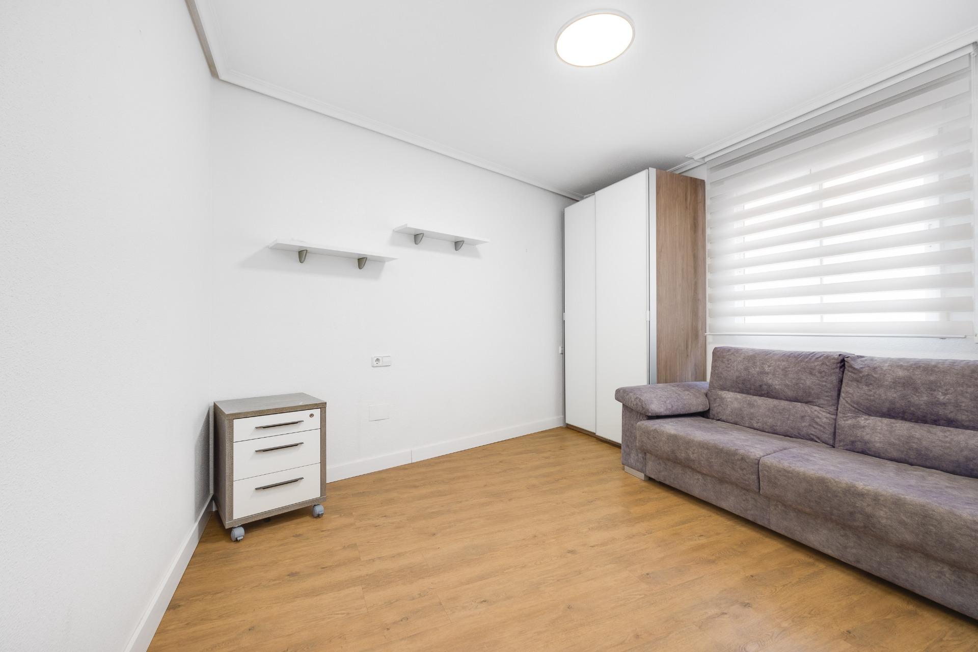 Apartment for Sale in Torrevieja, Alicante