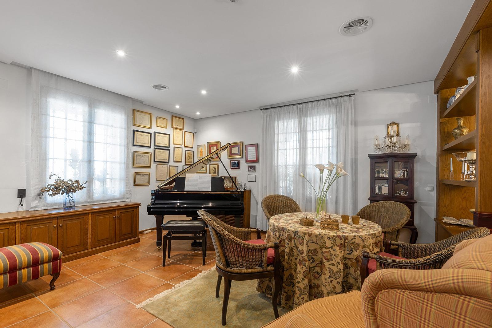 Villa for Sale in Torrevieja, Alicante