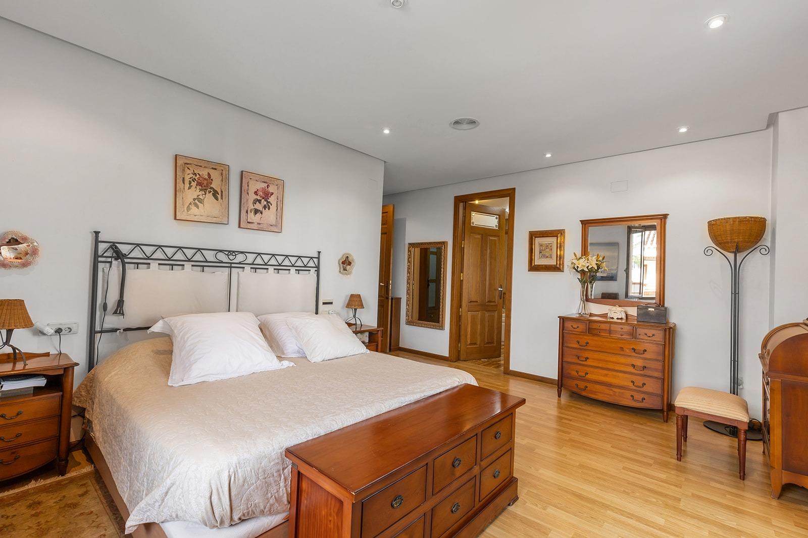 Villa for Sale in Torrevieja, Alicante