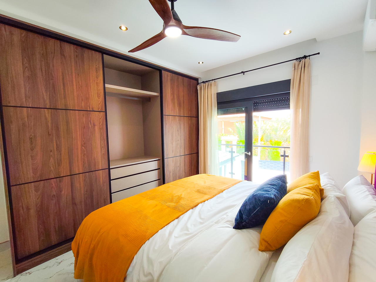Town House for Sale in Los Urrutias, Murcia