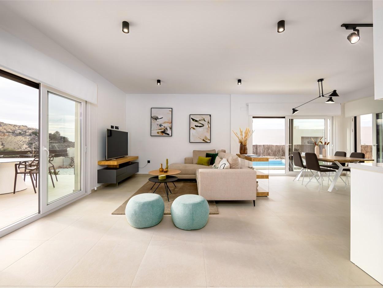NEW BUILD VILLA IN TORRE DE LA HORADADA
