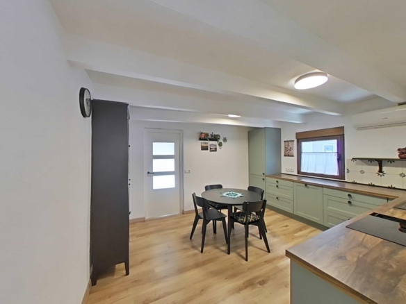 Town House for Sale in Villamartin, Alicante