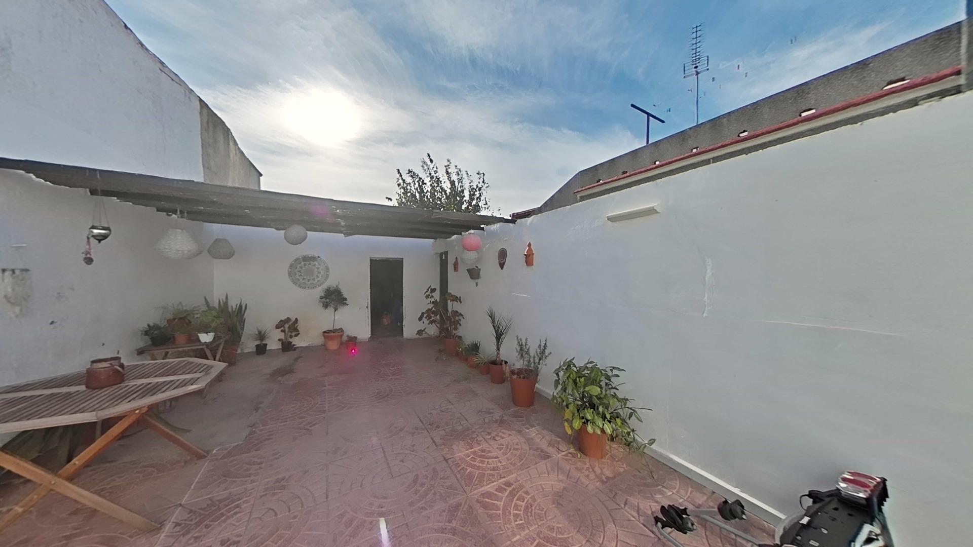 Town House for Sale in Villamartin, Alicante