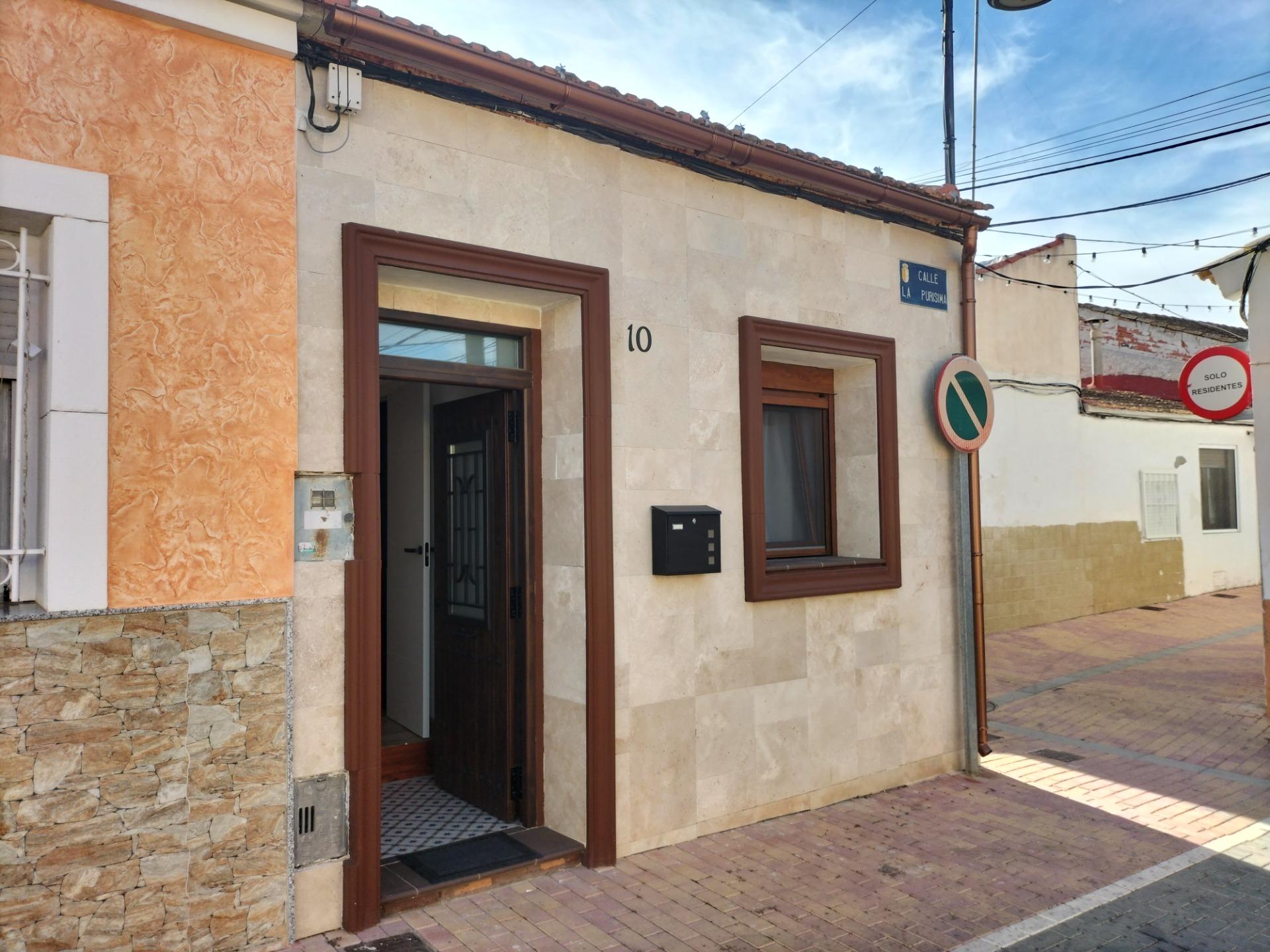 Town House for Sale in Villamartin, Alicante