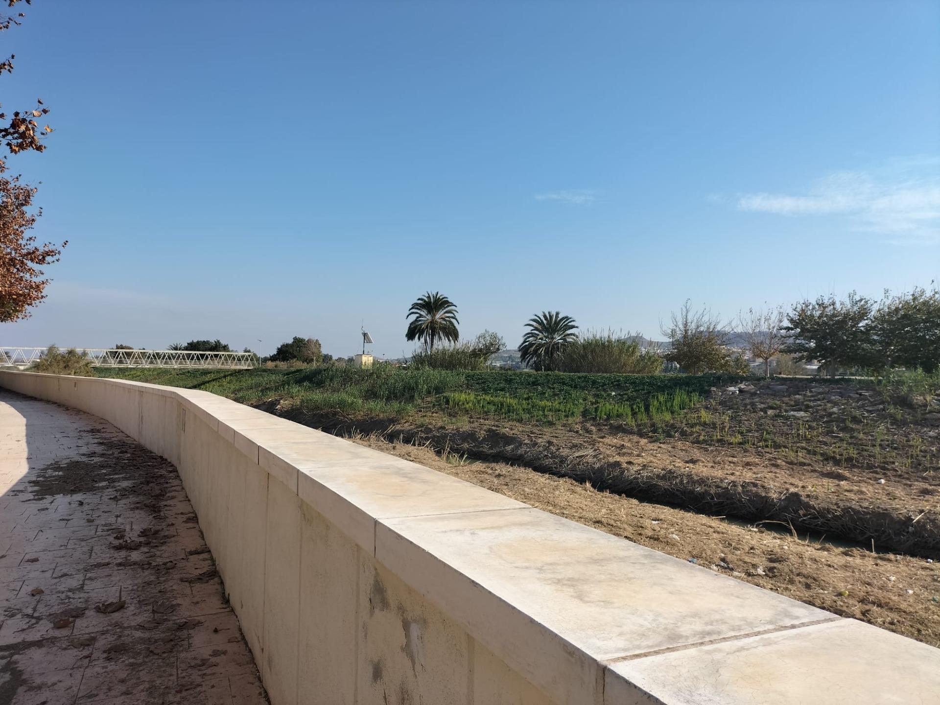 Town House for Sale in Villamartin, Alicante