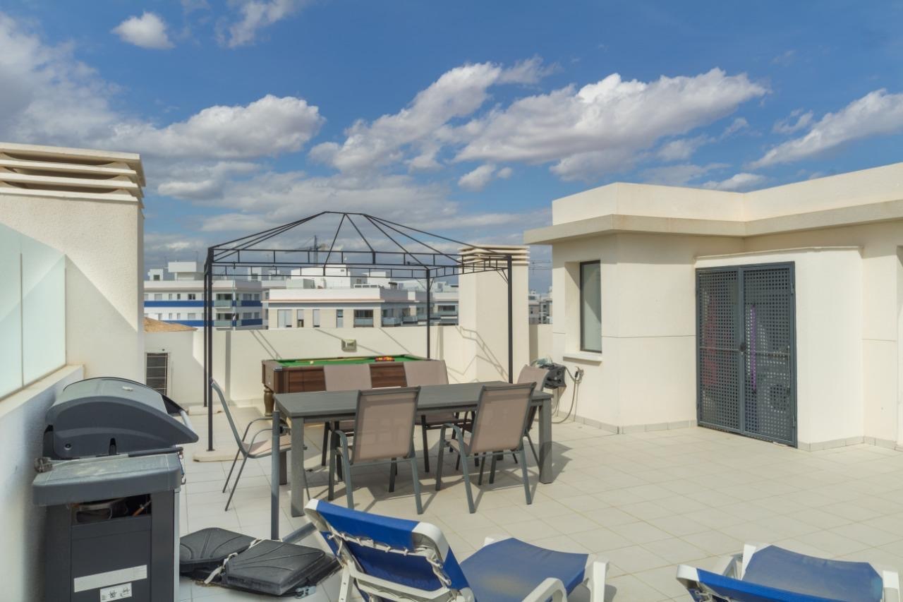 Penthouse for Sale in Los Dolses, Alicante