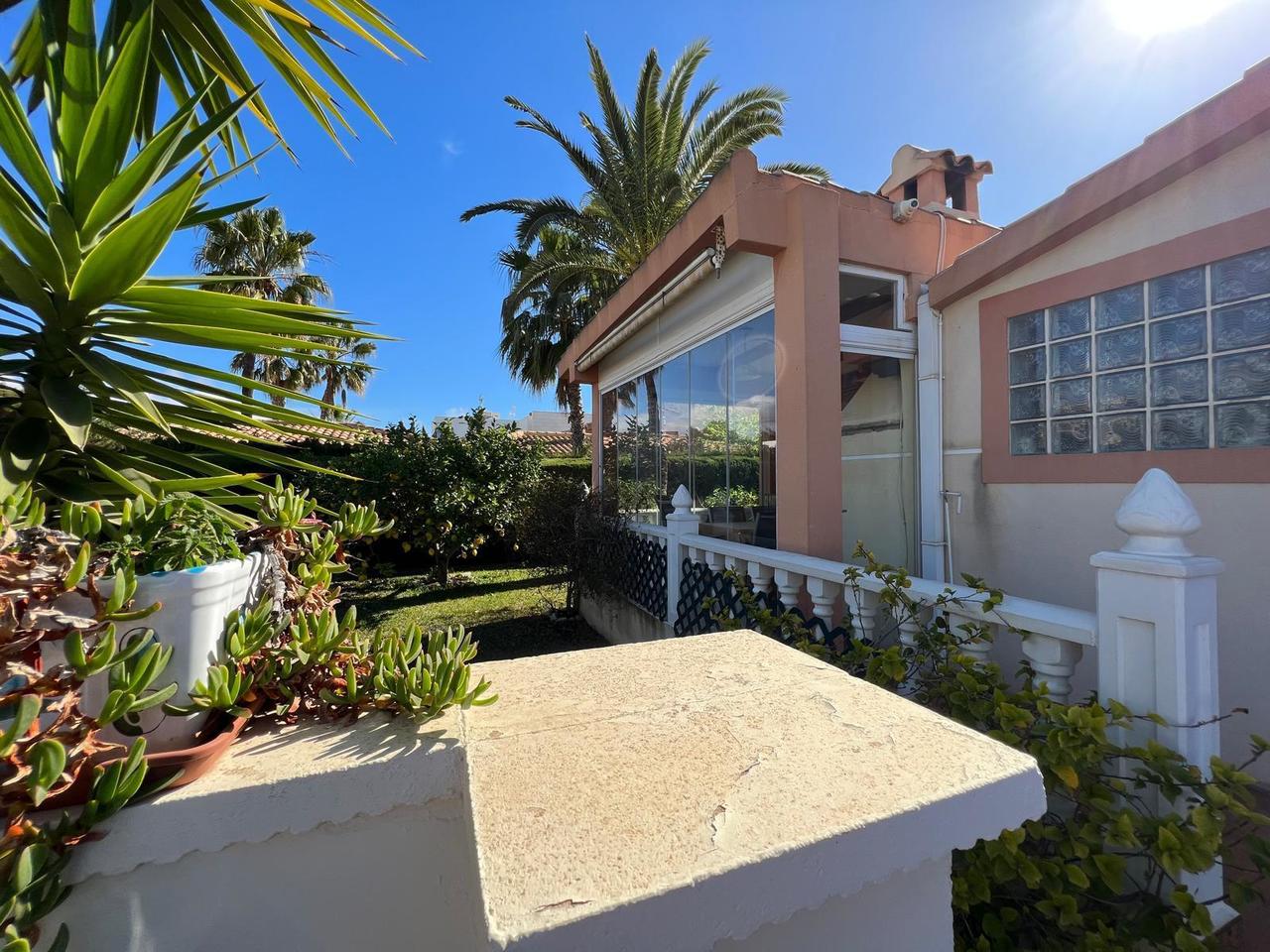 Villa for Sale in Cabo Roig, Alicante