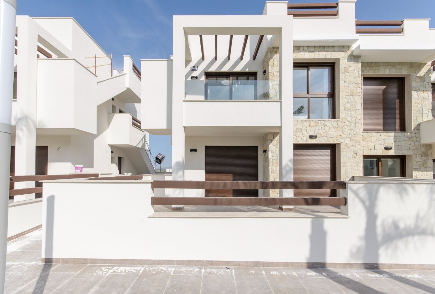 2-1 NEW BUILD RESIDENTIAL OF BUNGALOW APARTMENTS IN LOS BALCONES, TORREVIEJA