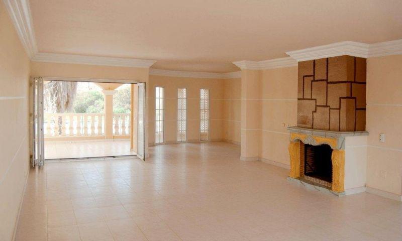 LUXURY VILLA WITH PRIVATE PIER