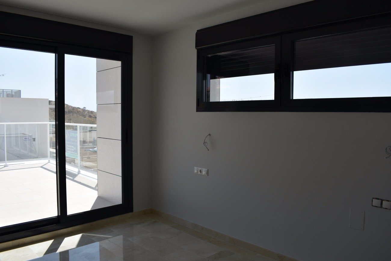 MODERN VILLAS IN BALCÓN DE FINESTRAT JUST A STEP FROM BENIDORM !!!