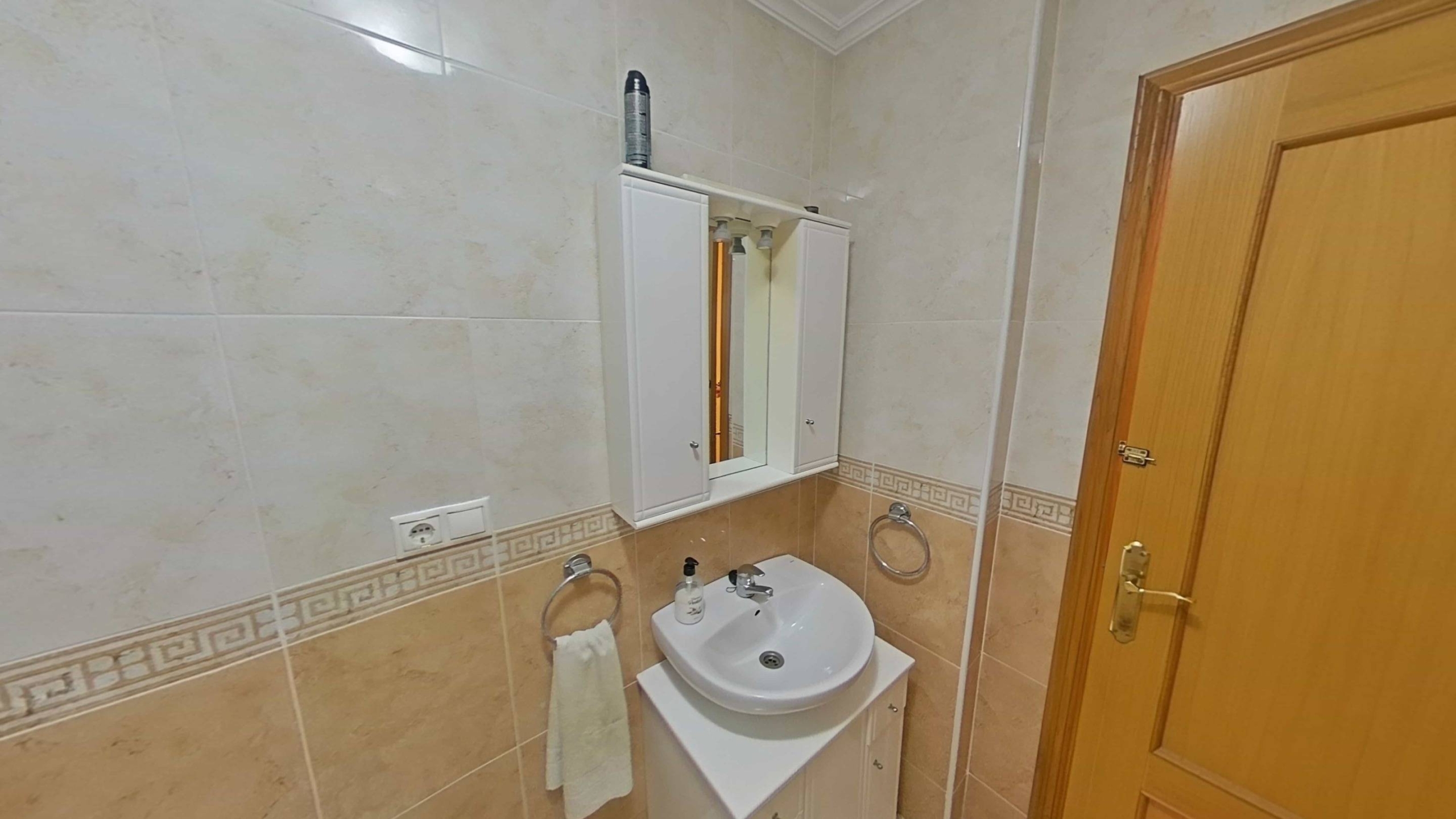 Apartment for Sale in San Pedro del Pinatar, Murcia