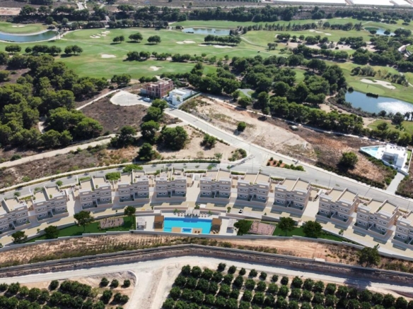 New Build Bungalows in Lo Romero Golf Resort, Pilar de la Horadada