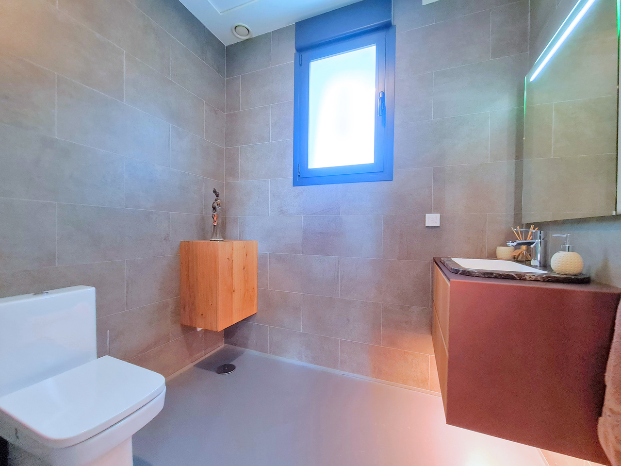 Villa for Sale in Los Alcazares, Murcia