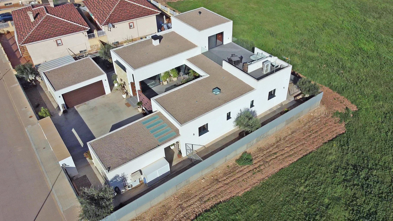 Villa for Sale in Los Alcazares, Murcia