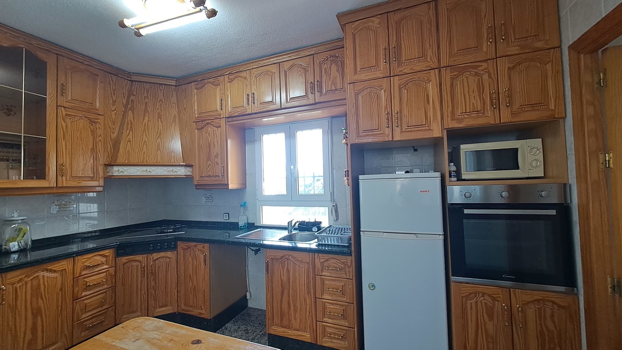 Villa for Sale in Villamartin, Alicante