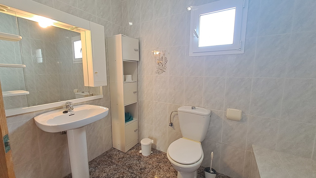 Villa for Sale in Villamartin, Alicante