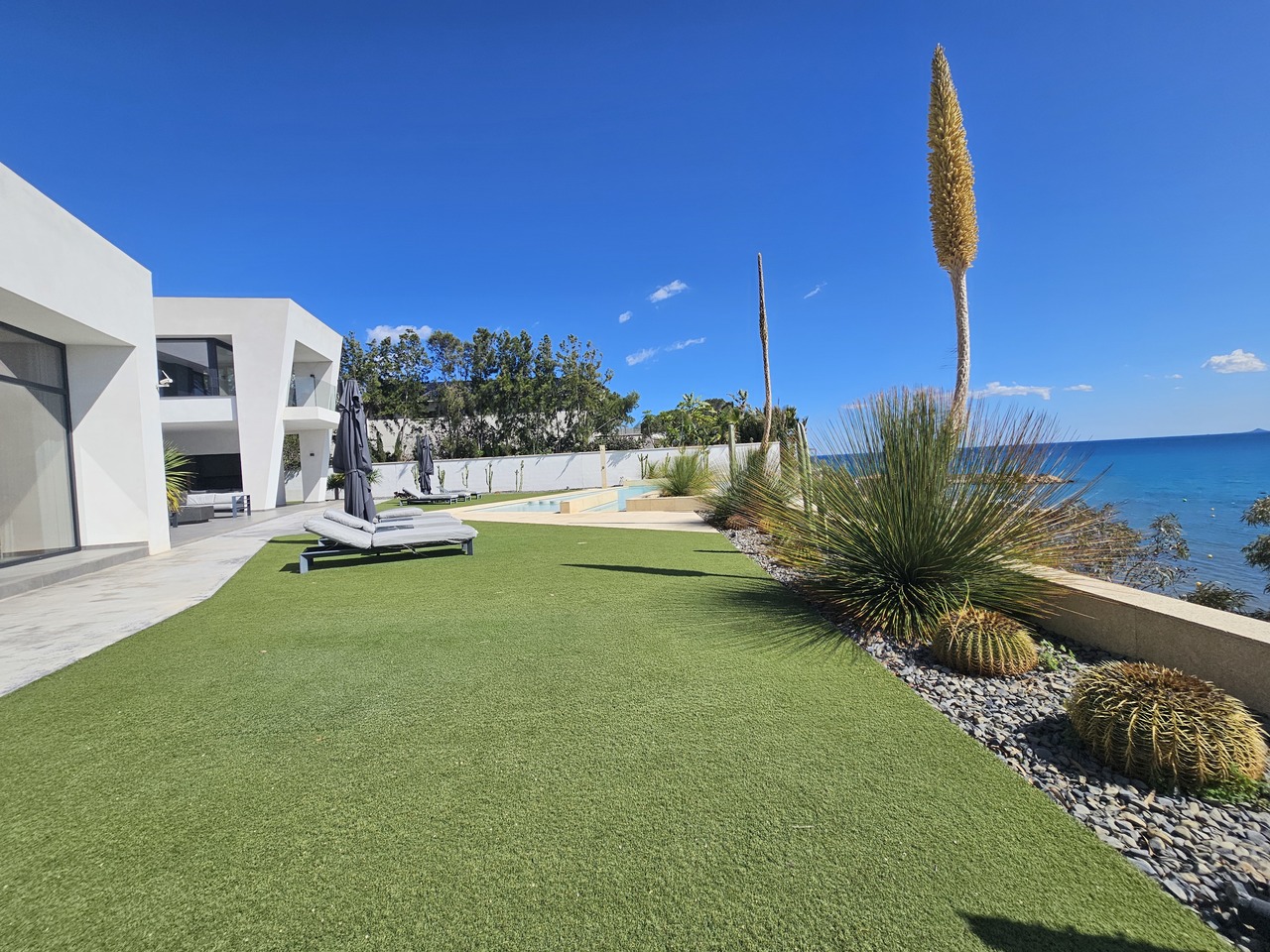 Villa for Sale in Cabo Roig, Alicante