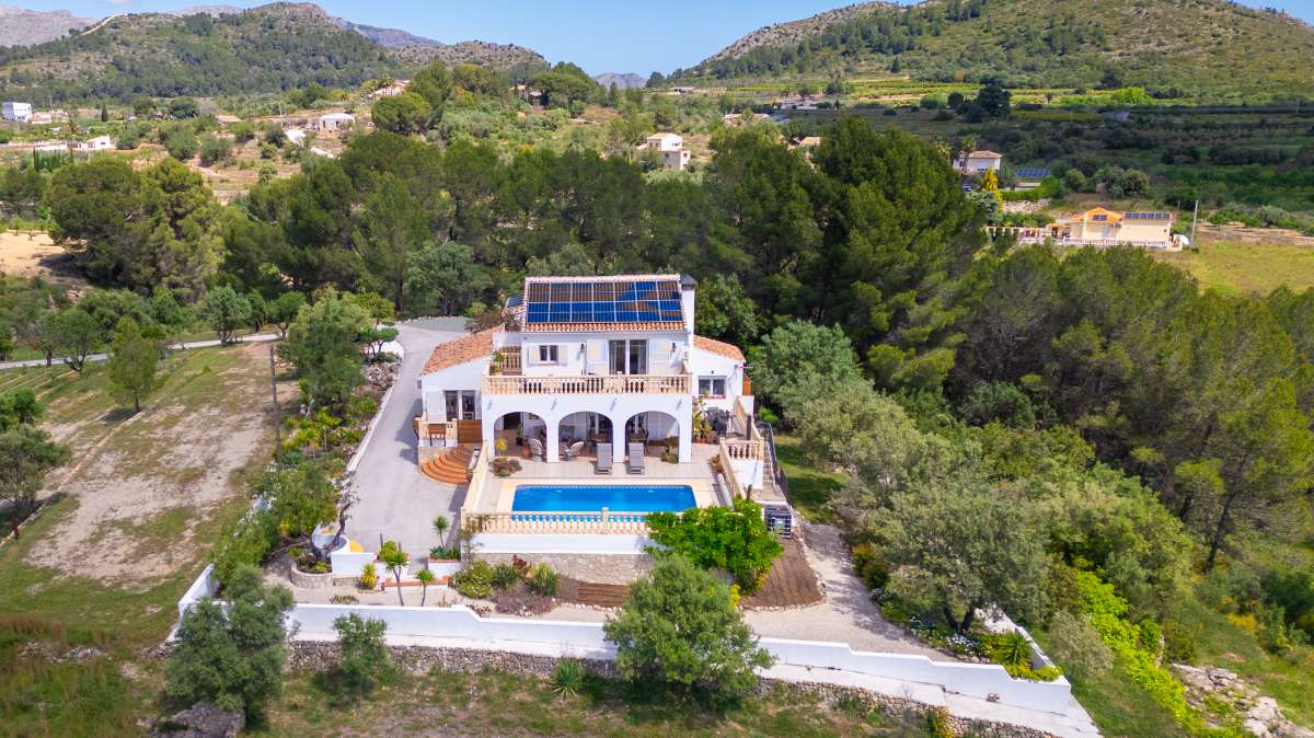 Villa for Sale in Murla, Alicante
