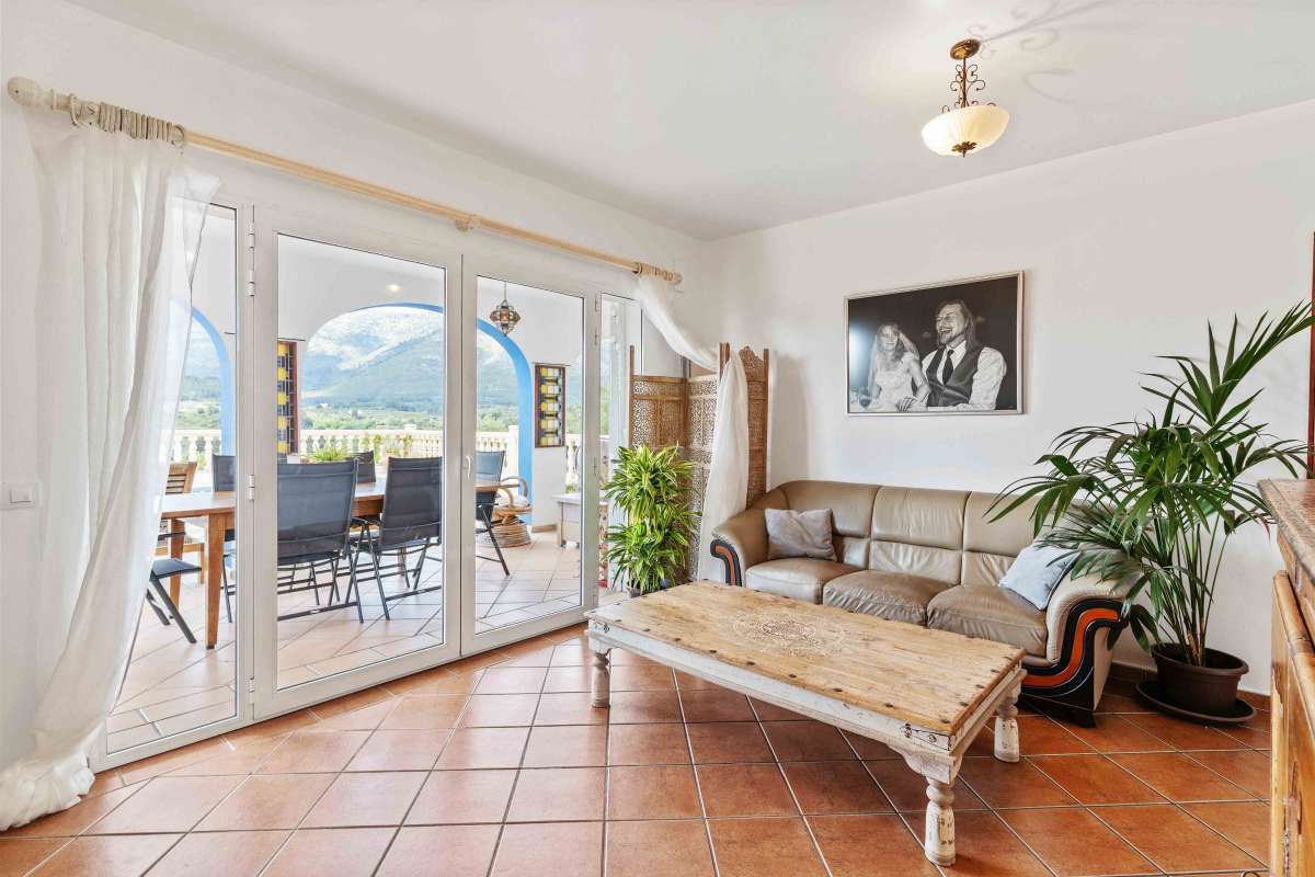 Villa for Sale in Murla, Alicante