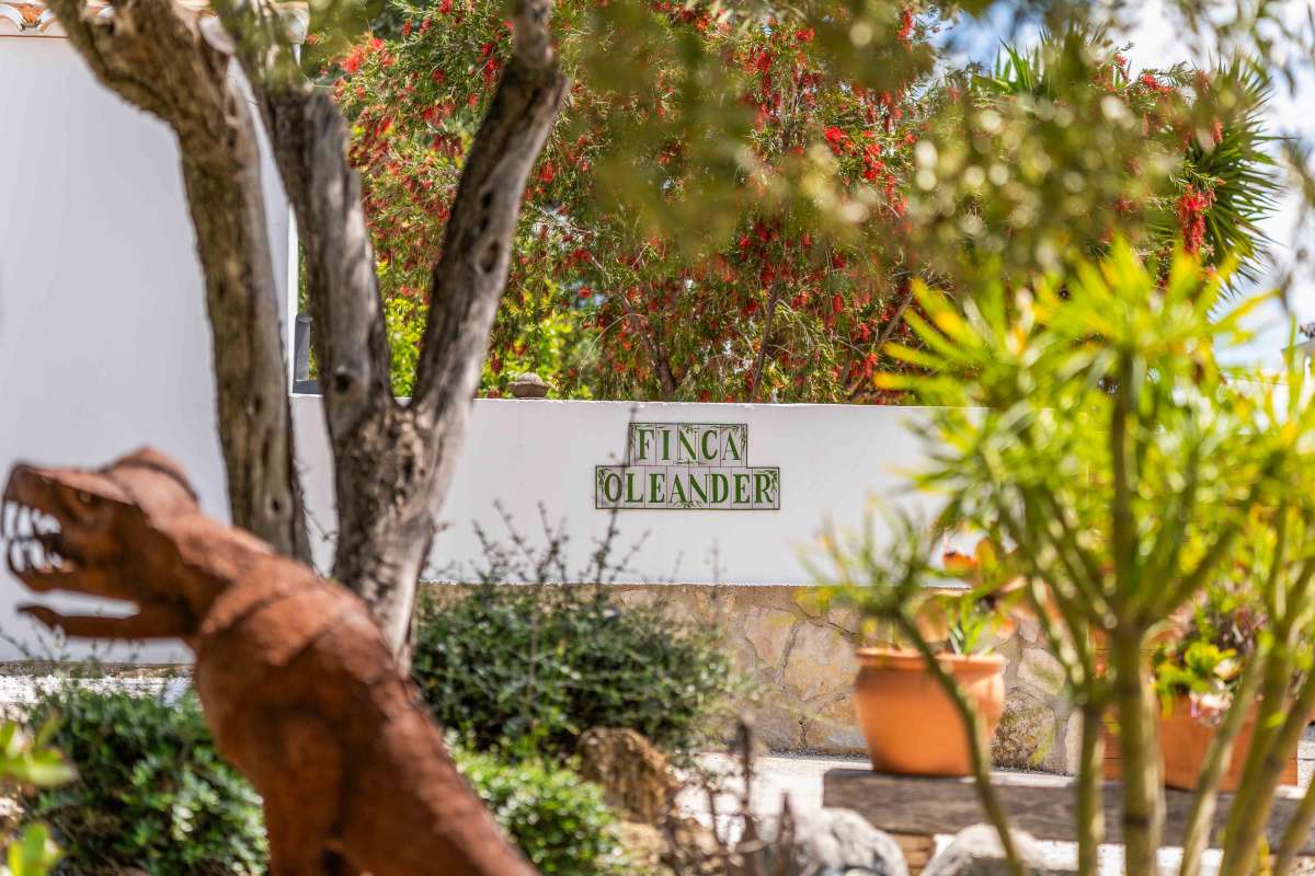 Villa for Sale in Murla, Alicante