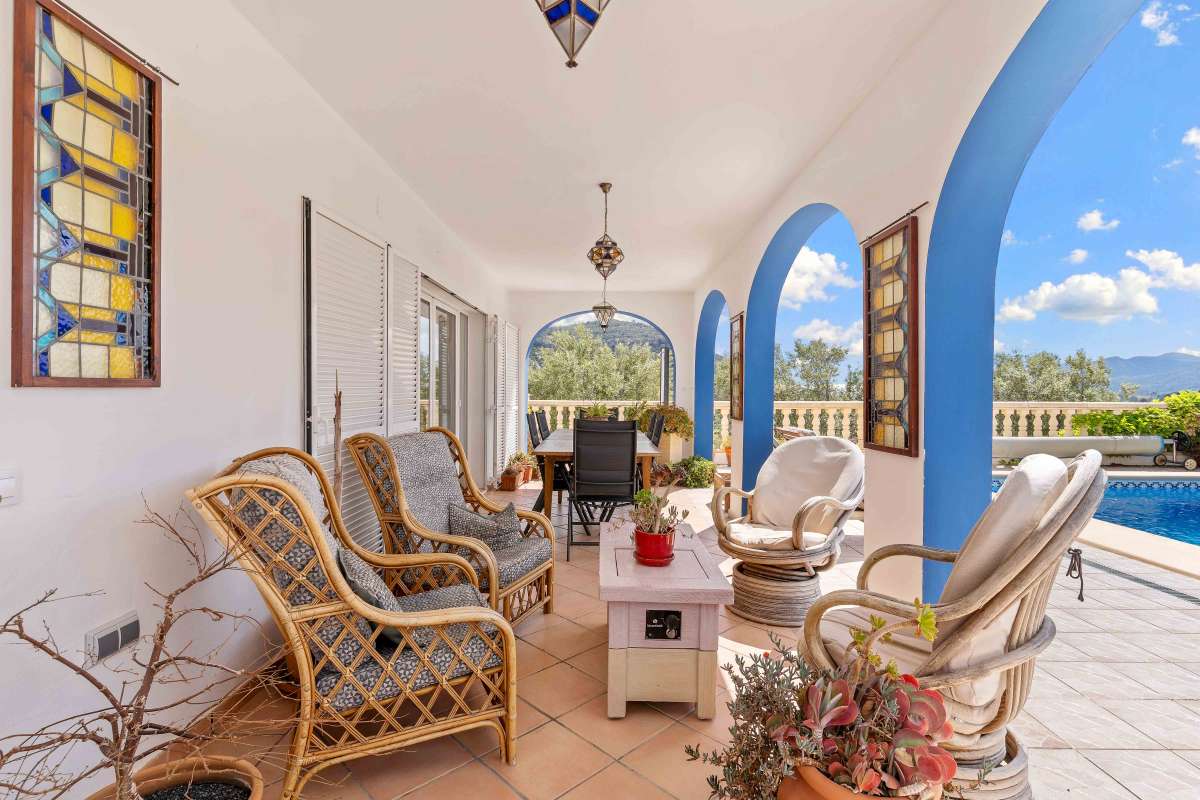 Villa for Sale in Murla, Alicante