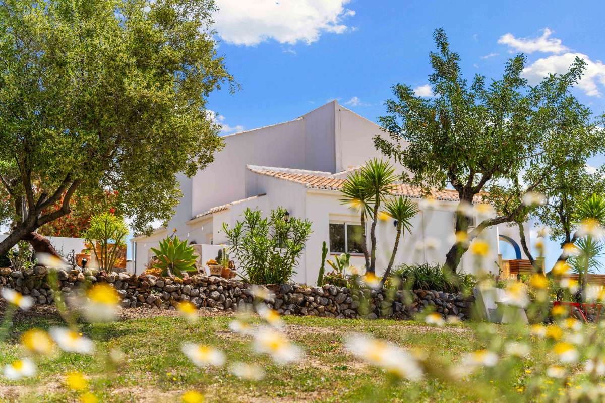 Villa for Sale in Murla, Alicante