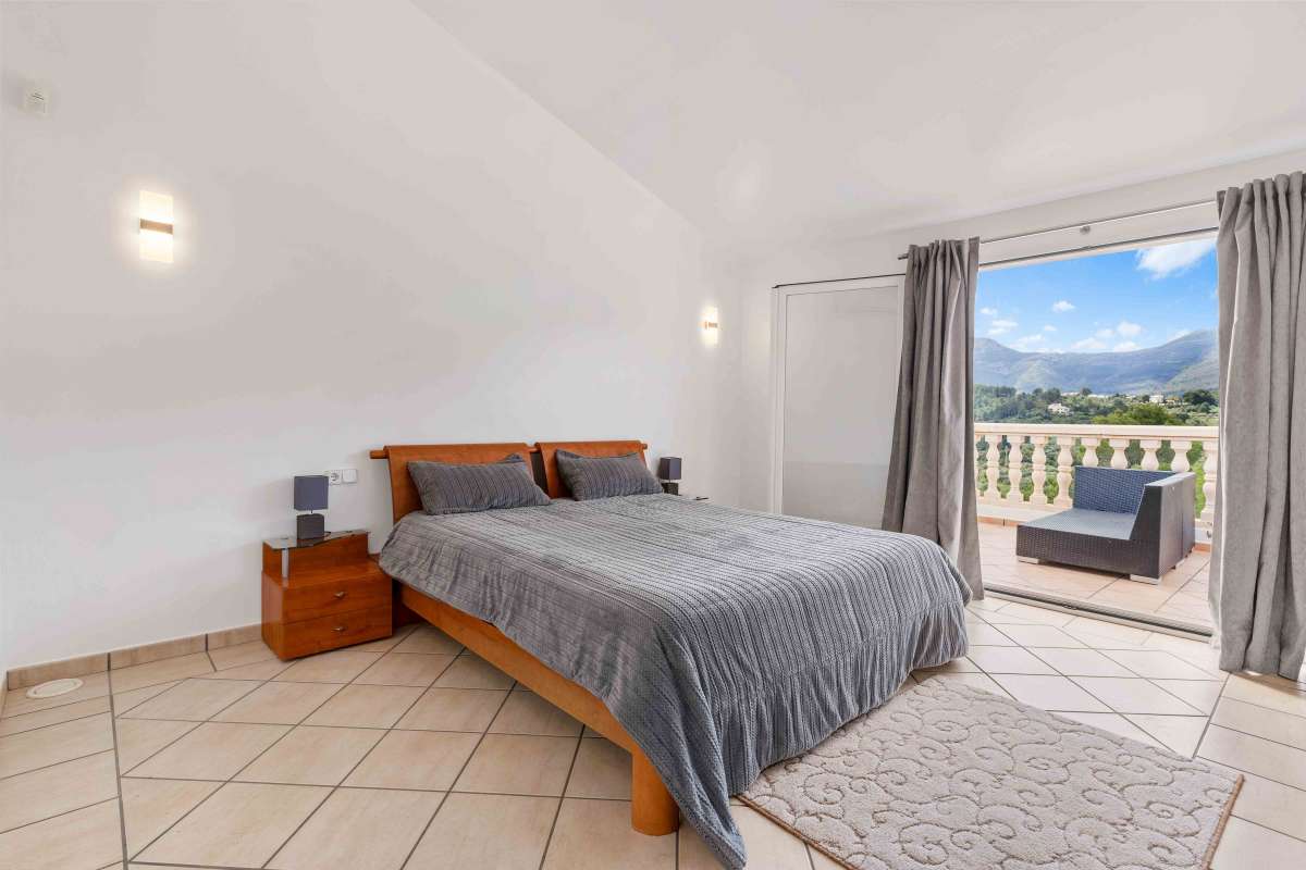 Villa for Sale in Murla, Alicante