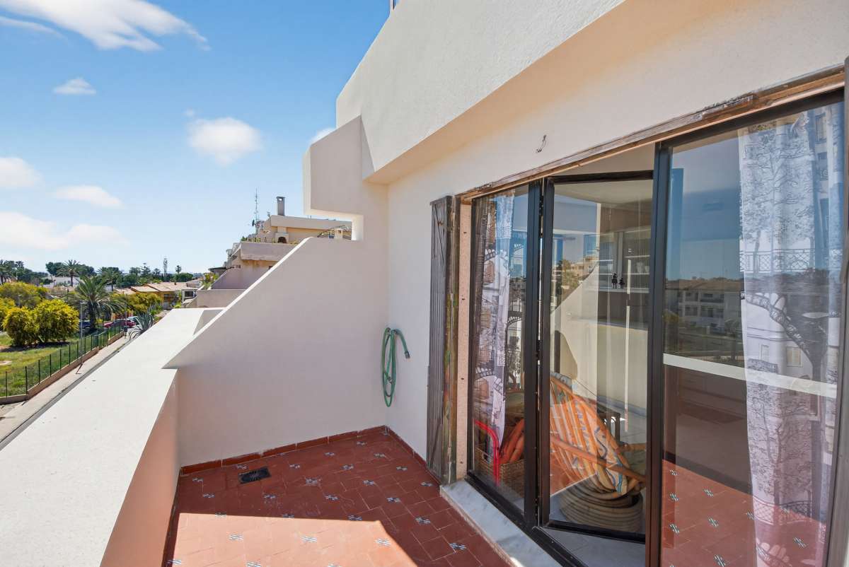 Apartment for Sale in Punta Prima, Alicante