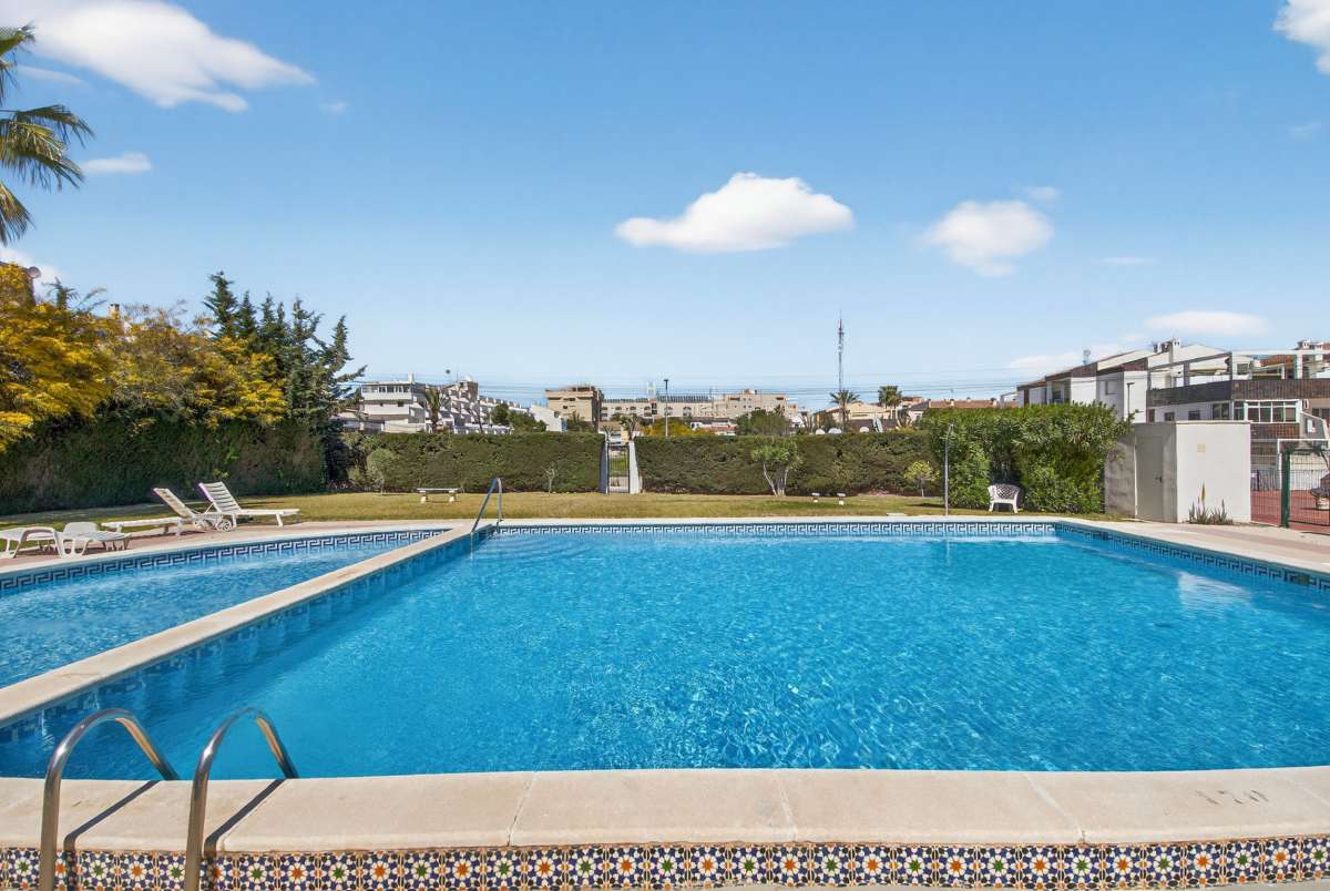 Apartment for Sale in Punta Prima, Alicante