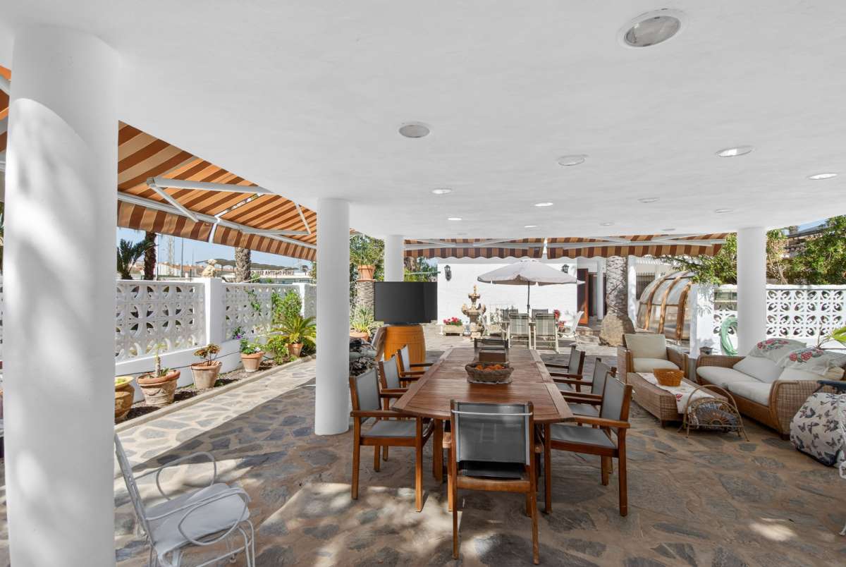Villa for Sale in Lo Pagan, Murcia