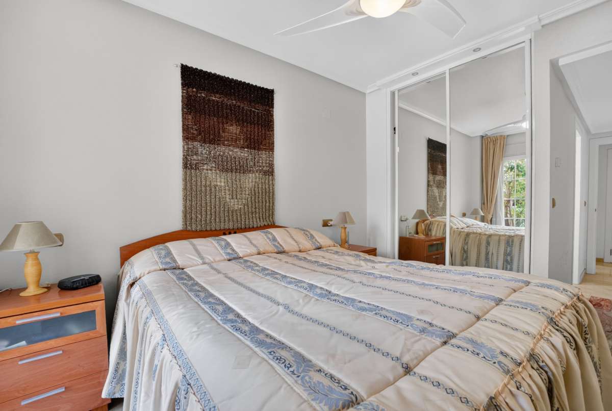 Apartment for Sale in Cabo Roig, Alicante
