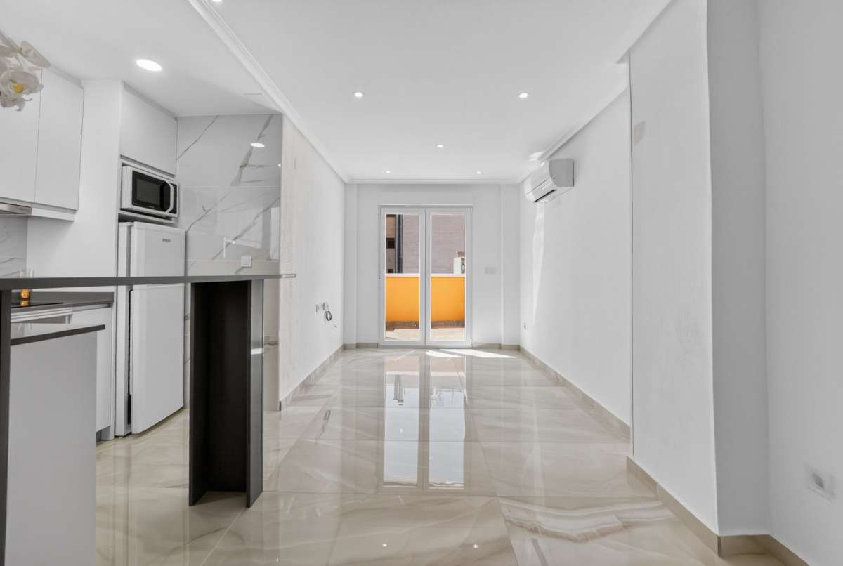 Apartment for Sale in Torrevieja, Alicante