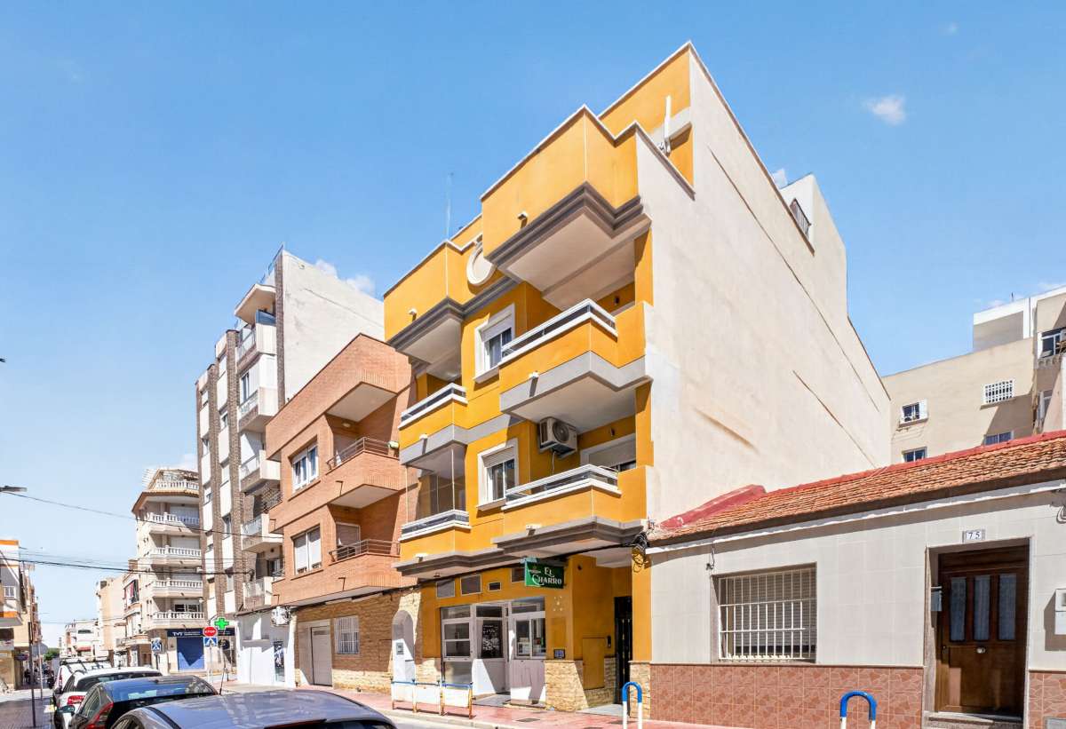 Apartment for Sale in Torrevieja, Alicante