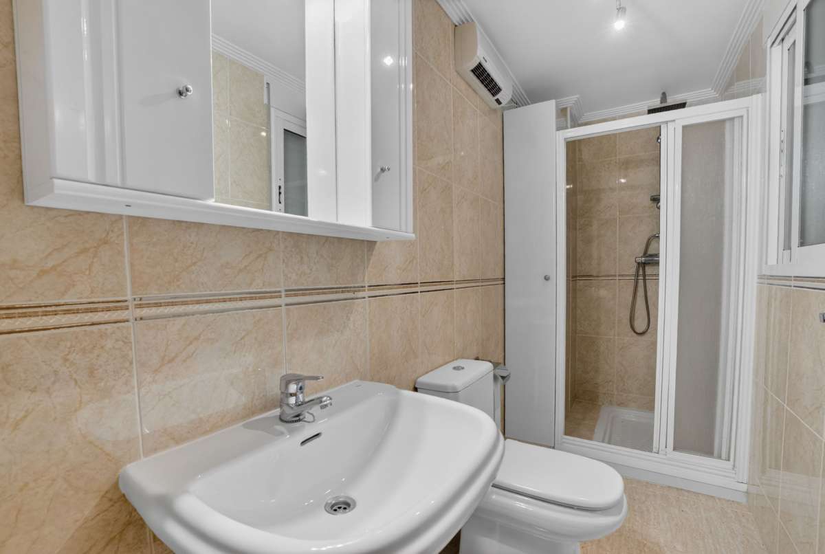 Apartment for Sale in Torrevieja, Alicante