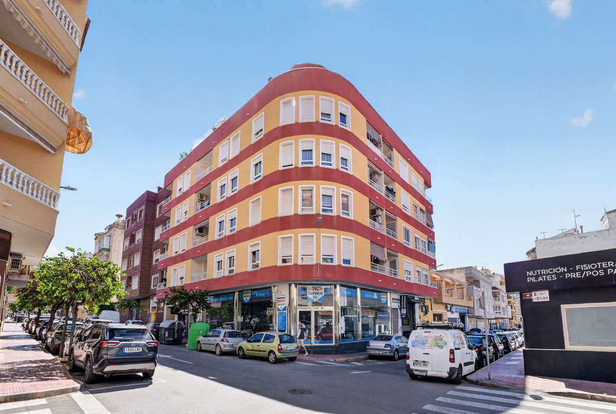 Apartment for Sale in Torrevieja, Alicante