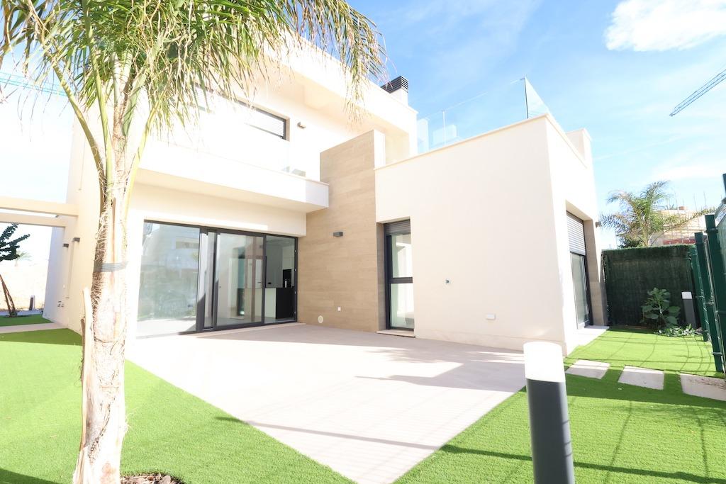 Villa for Sale in Los Alcazares, Murcia