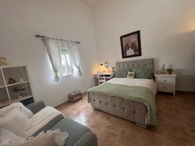 Finca for Sale in Dolores, Alicante