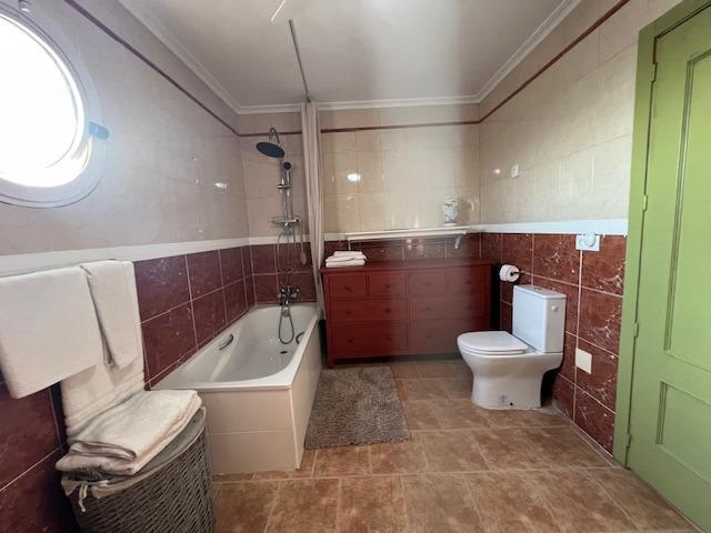 Finca for Sale in Dolores, Alicante