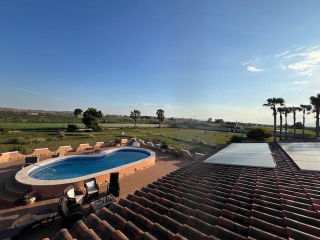 Finca for Sale in Dolores, Alicante